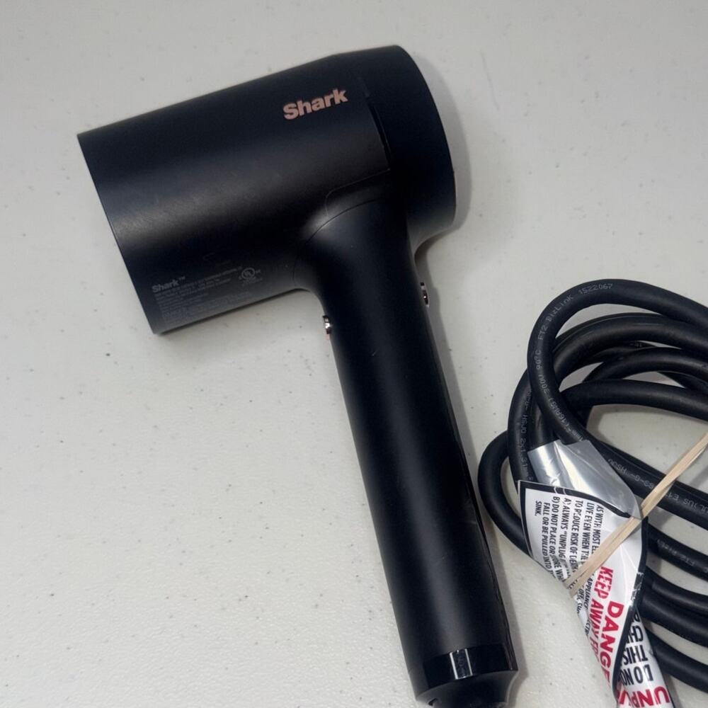 Shark HyperAIR IQ Styler Tech Ultra-Fast Hair Dryer (No Attachments) - Picture 2 of 6